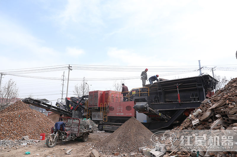 建筑垃圾履带移动破碎现场 建筑垃圾履带移动破碎现场